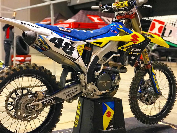 レインボーバンド4本セット Suzuki RMZ450 – MotoTape